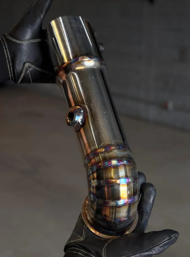 Cordão de solda TIG em inox 304 na Elite Exhaust