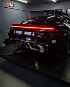 Track day com escape Elite Exhaust equipado